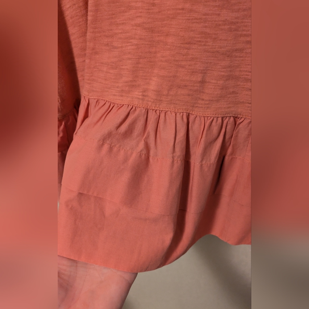Akemi+Kin Anthropologie Coral Ruffle Hem Top - Picture 3 of 5